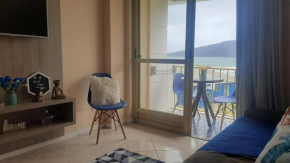 Apartamento vista sol nascente do Mar, pé na areia